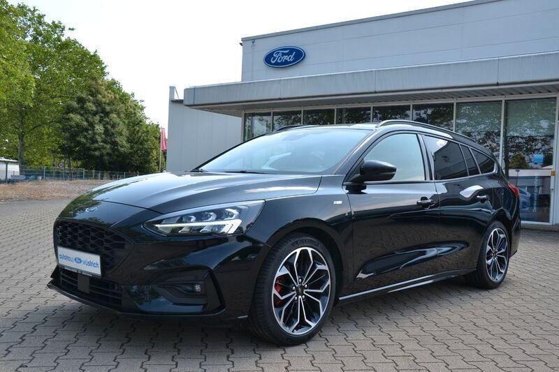 Gebraucht Ford Focus ST-Line X 125 PS (91 kW) 2020 Schwarz Limousine