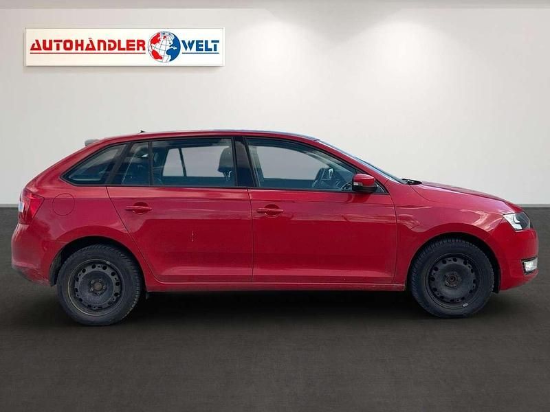Gebraucht Skoda Rapid Cool Edition 90 PS (66 kW) 2016 Rot Kleinwagen