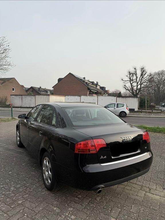Gebraucht Audi A4 102 PS (75 kW) 2006 Schwarz Limousine