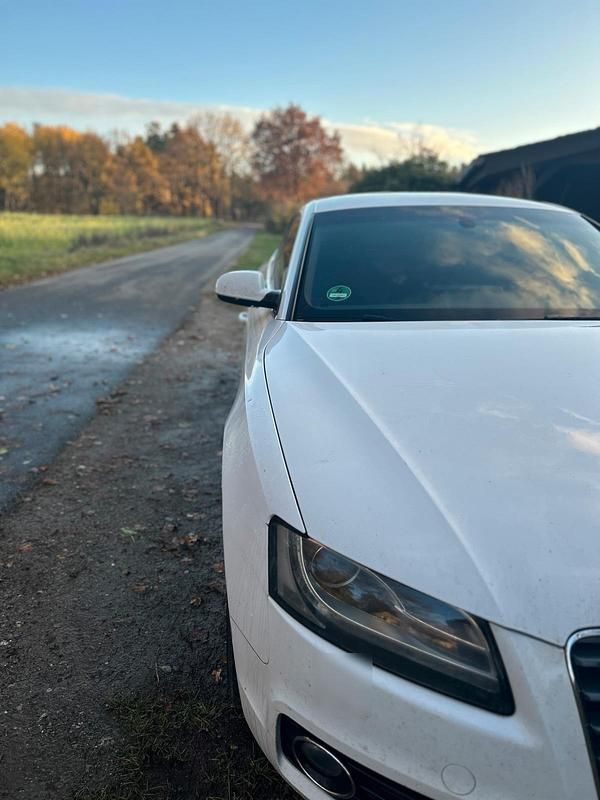 Gebraucht Audi A5 S-Line 180 PS (132 kW) 2011 Weiß Coupé