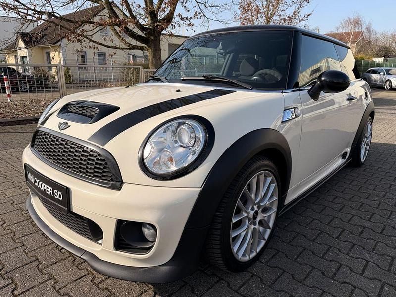 Gebraucht Mini Cooper SD 143 PS (105 kW) 2013 Weiß Kleinwagen