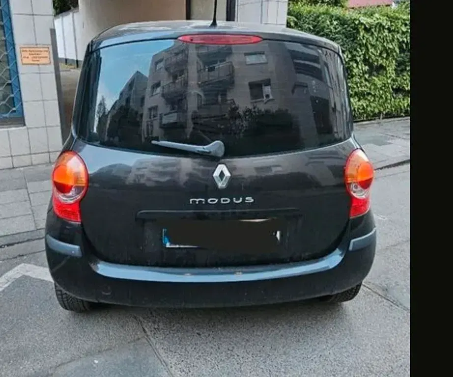 Gebraucht Renault Modus 75 PS (55 kW) 2006 Schwarz Van / Kleinbus