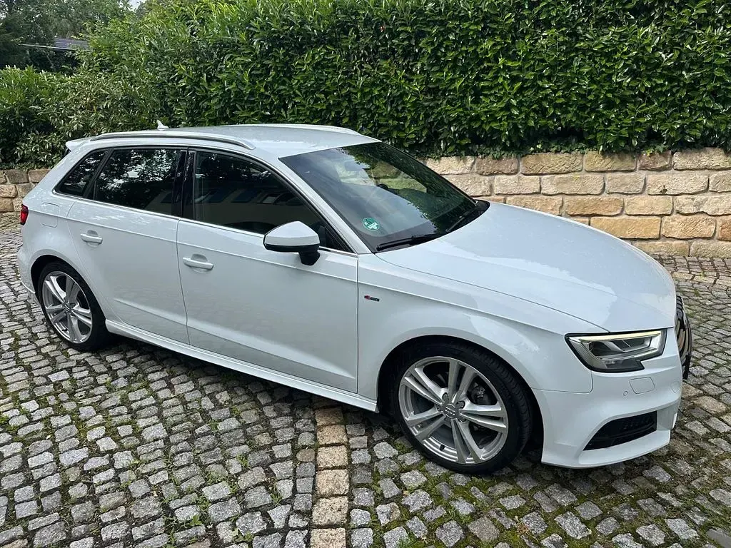 Gebraucht Audi A3 S-Line 150 PS (110 kW) 2016 Weiß Limousine