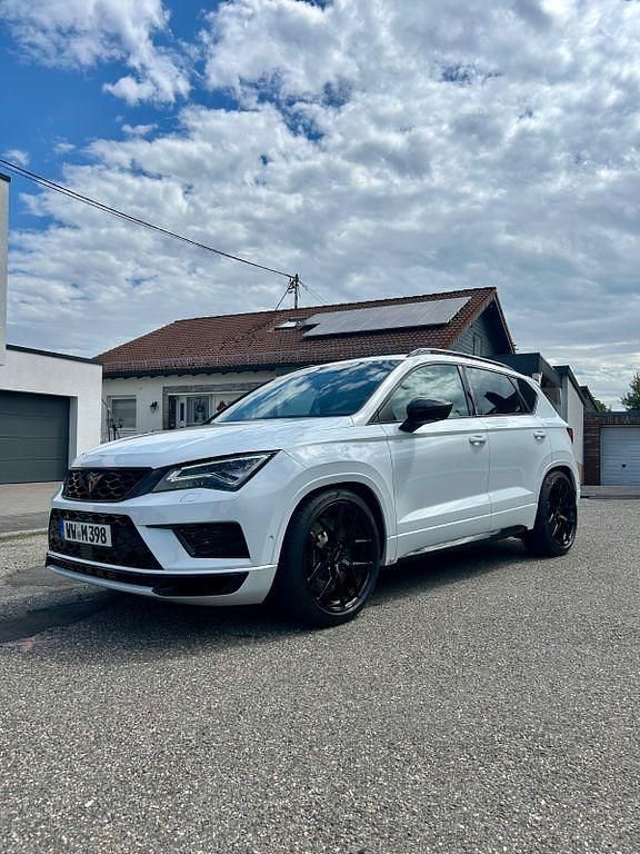 Weiß Gebraucht 2019 Cupra Ateca SUV | 32.000 € (Teuer) - Bild 1/4