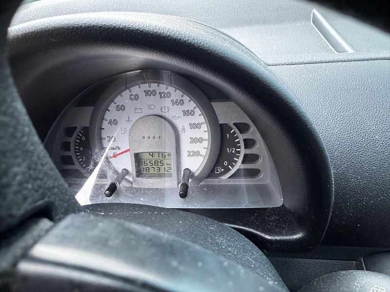 Gebraucht VW Fox Refresh 54 PS (39 kW) 2009 Weiß Kleinwagen