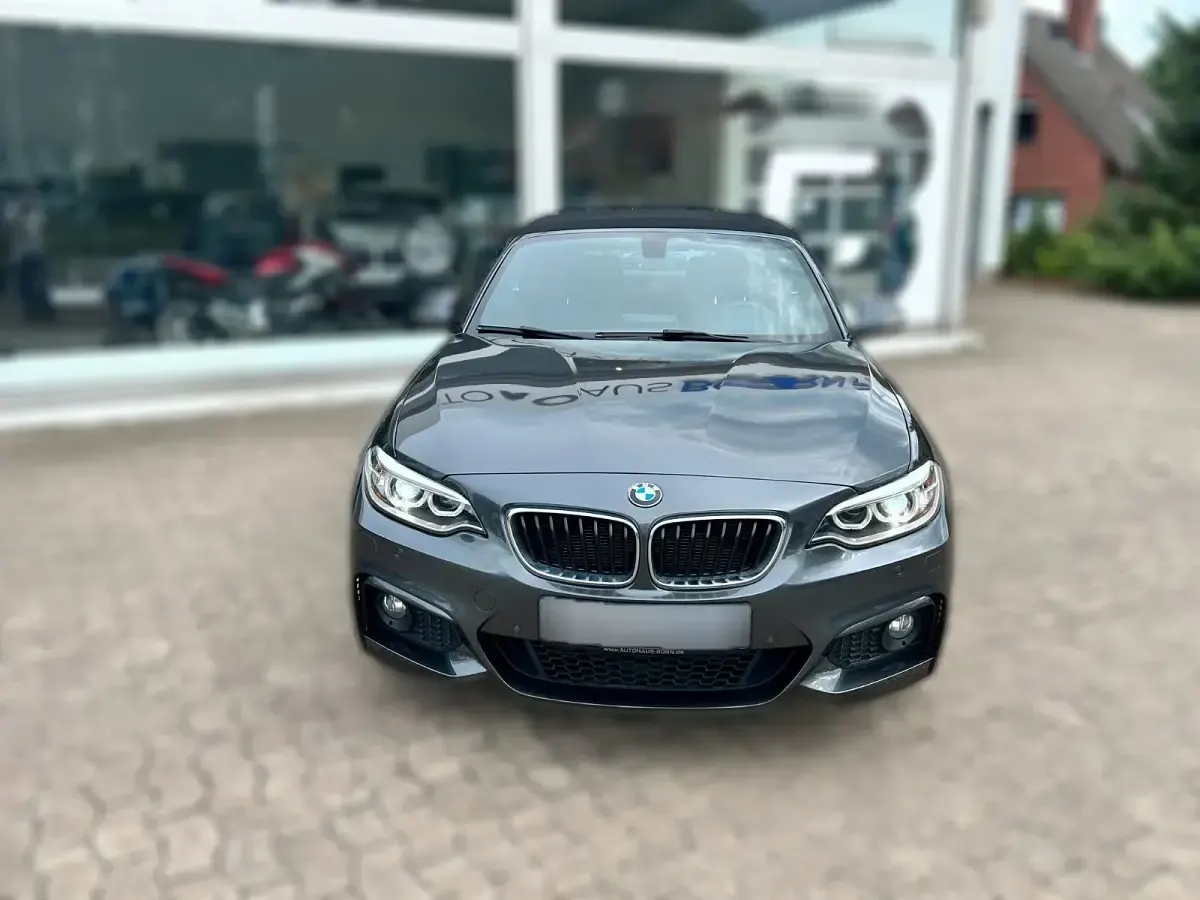 Gebraucht BMW 220 M Sport 184 PS (135 kW) 2016 Grau metallic Cabrio