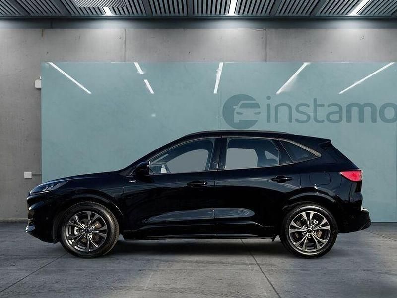 Gebraucht Ford Kuga 120 PS (88 kW) 2023 Schwarz SUV