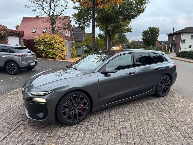 Gebraucht Audi e-tron Edition .1 369 kW (503 PS) 2025 SUV