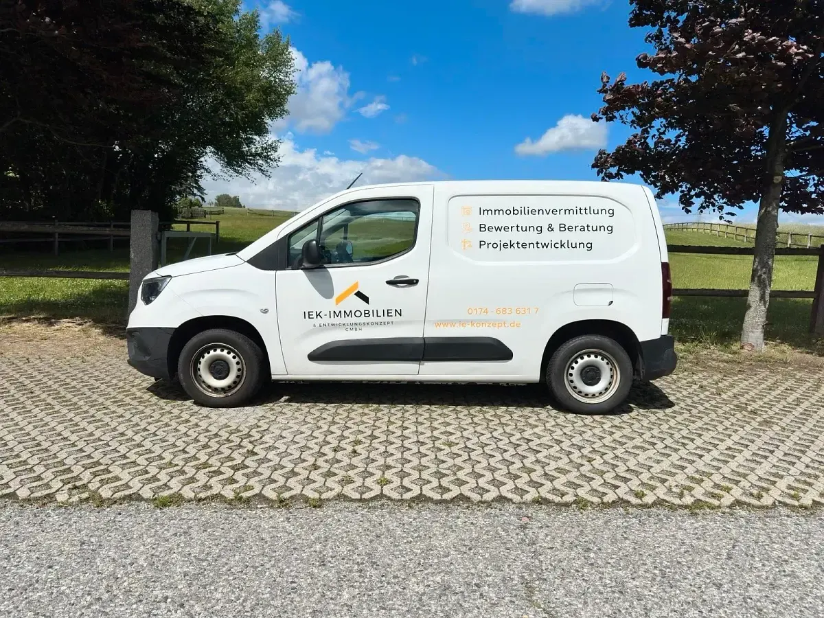 Gebraucht Opel Combo 75 PS (55 kW) 2018 Weiß Van / Kleinbus