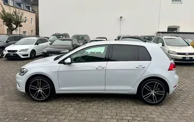 Gebraucht VW Golf VII Sport 184 PS (135 kW) 2019 Weiß Limousine
