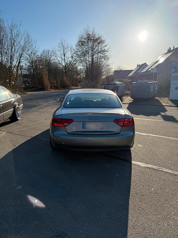 Gebraucht Audi A5 160 PS (117 kW) 2010 Grau Coupé