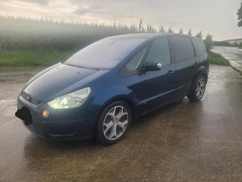 Blau Gebraucht 2007 Ford S-MAX Van / Kleinbus | 2.100 € (Guter Preis) - Bild 1/4