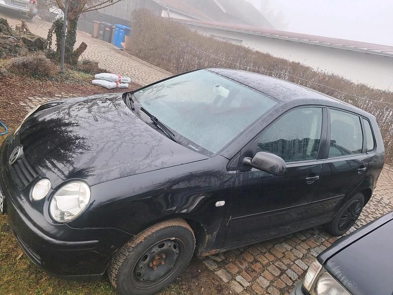 Gebraucht VW Polo 75 PS (55 kW) 2003 Schwarz Kleinwagen