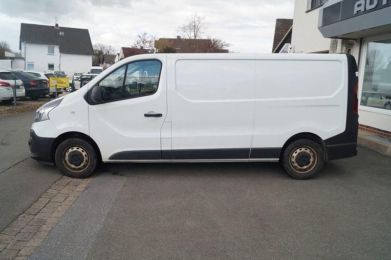 Gebraucht Renault Trafic 145 PS (106 kW) 2021 Weiß Van / Kleinbus