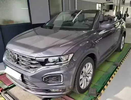 Gebraucht VW T-Roc Cabriolet R-line 150 PS (110 kW) 2021 Cabrio