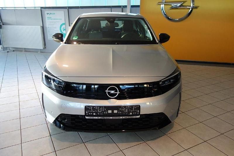Gebraucht Opel Corsa Basis 75 PS (55 kW) 2024 Kristall silber Limousine