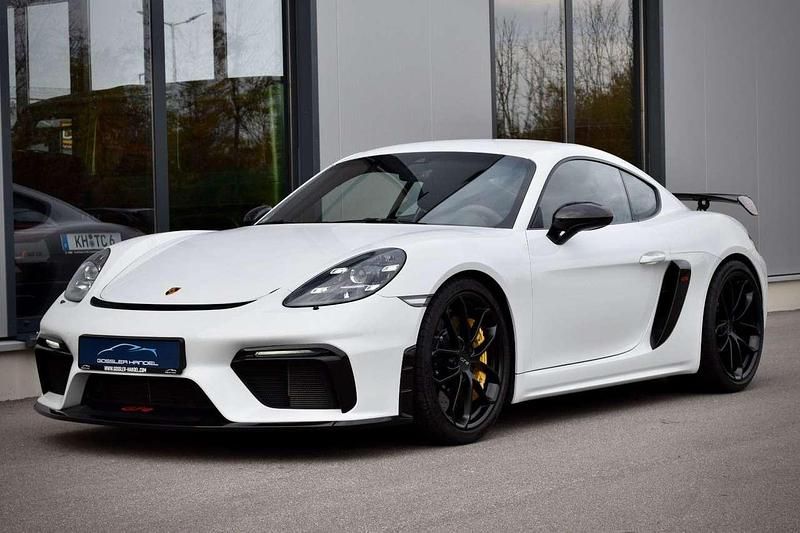 Weiß Gebraucht 2021 Porsche Cayman GT4 Chrono Coupé | 104.850 € (Guter Preis) - Bild 1/4