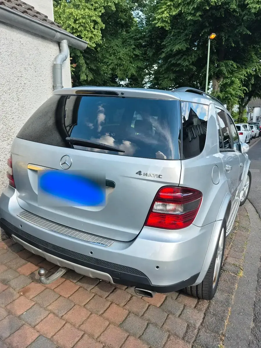 Gebraucht Mercedes ML280 190 PS (139 kW) 2007 Silber SUV