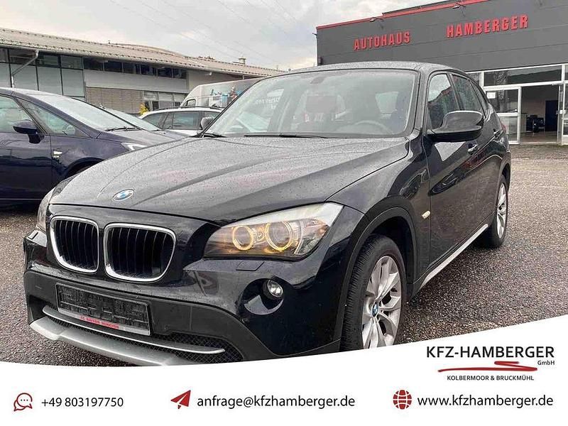 Schwarz Gebraucht 2011 BMW X1 xLine SUV | 5.990 € (Fairer Preis) - Bild 1/4