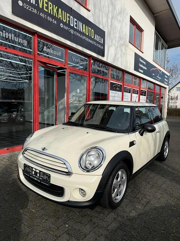 Gebraucht Mini Cooper 75 PS (55 kW) 2010 Weiß Kleinwagen