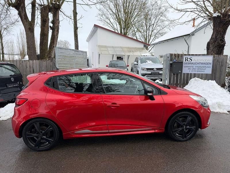 Gebraucht Renault Clio IV R.S. 200 PS (147 kW) 2016 Rot Limousine