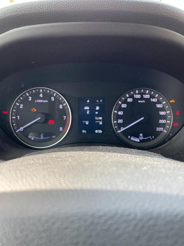 Gebraucht Hyundai i20 Active 120 PS (88 kW) 2018 Schwarz Kleinwagen