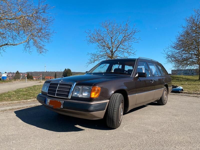 Gebraucht 1990 Mercedes 230 Kombi | 7.990 € - Bild 1/4