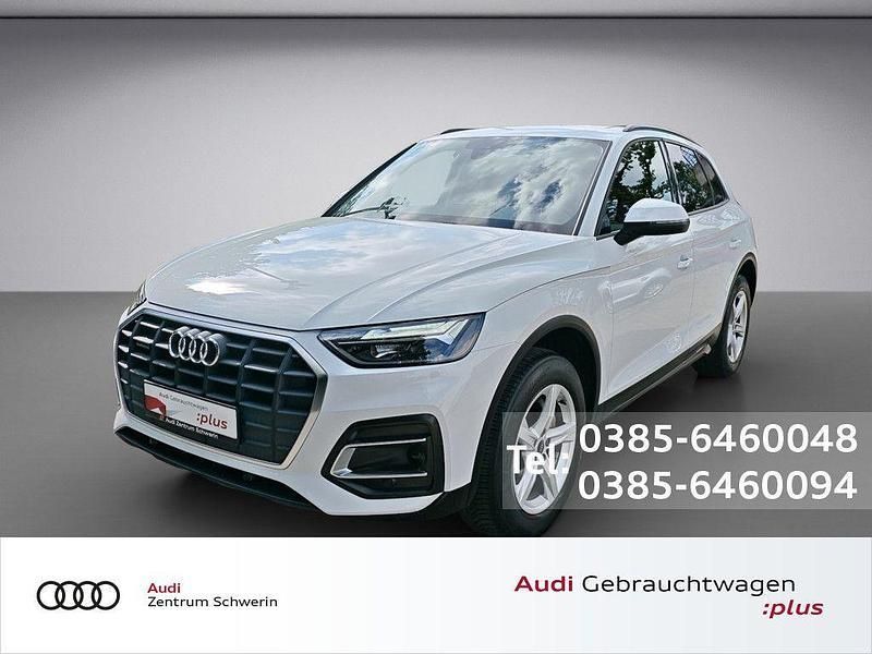 Gletscherweiß metallic Gebraucht 2022 Audi Q5 Sport SUV | 41.990 € (Fairer Preis) - Bild 1/4