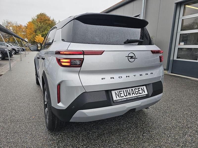 Neu Opel Frontera 110 PS (80 kW) 2025 Kristallsilber SUV