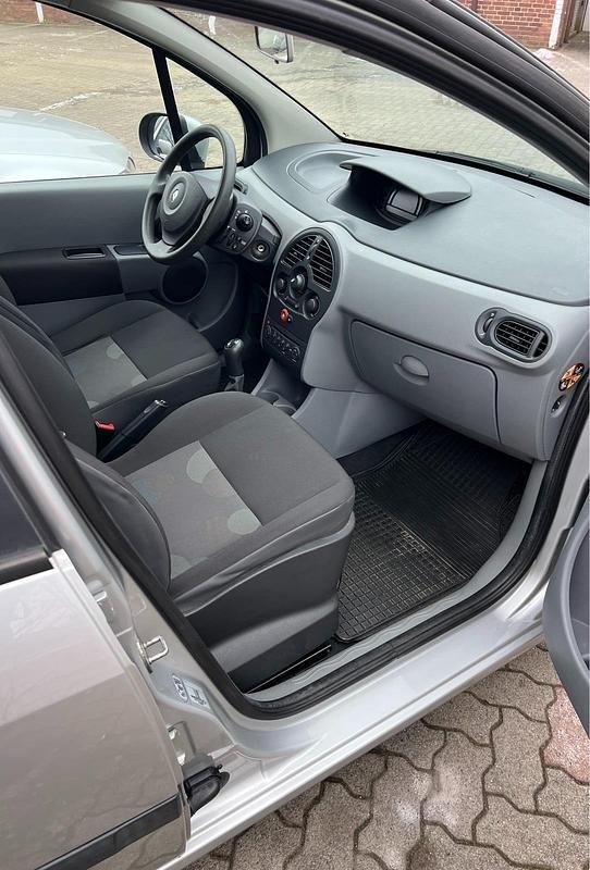 Gebraucht Renault Modus 65 PS (47 kW) 2009 Grau Van / Kleinbus