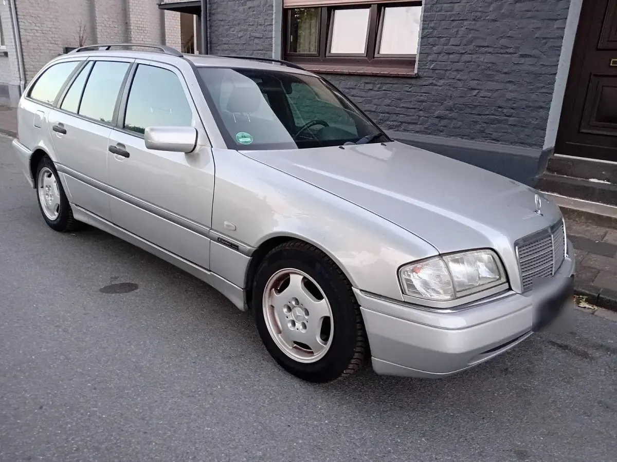 Gebraucht Mercedes C180 122 PS (89 kW) 2000 Kombi