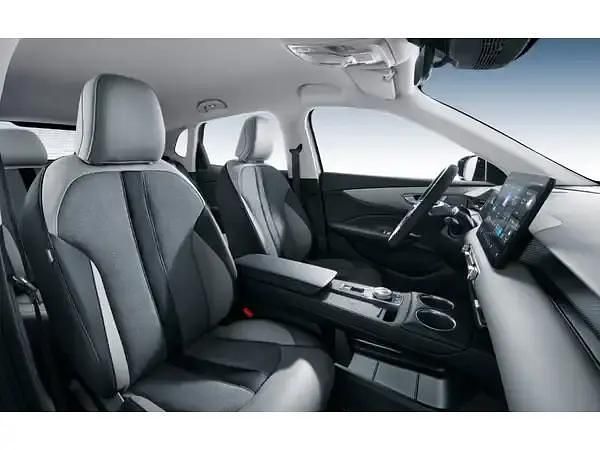 Neu MG MG5 EV Luxury 169 kW (231 PS) 2025 Rot Kombi