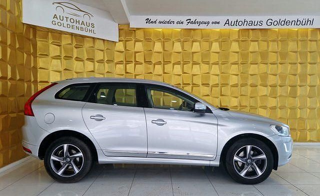 Gebraucht Volvo XC60 190 PS (139 kW) 2017 Silber SUV