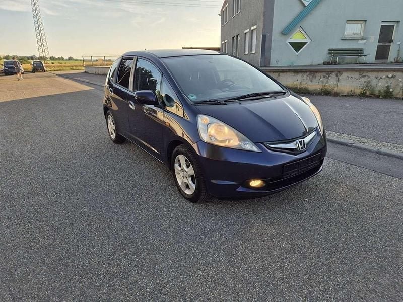 New premium deep vio p. Gebraucht 2010 Honda Jazz Trend Kleinwagen | 1.890 € (Guter Preis) - Bild 1/4