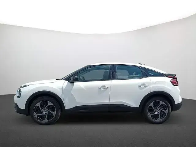 Gebraucht Citroën C4 Feel 131 PS (96 kW) 2024 Weiß SUV