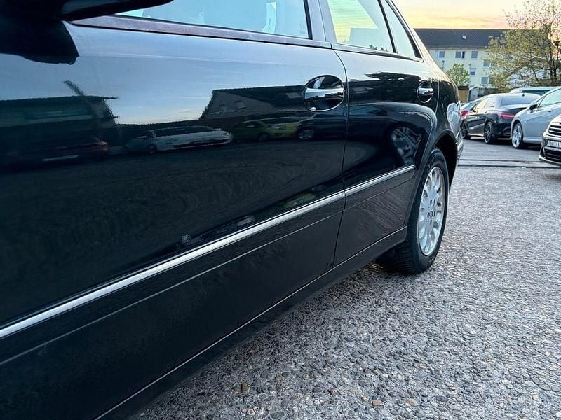 Gebraucht Mercedes E320 Elegance 224 PS (164 kW) 2002 Schwarz Limousine