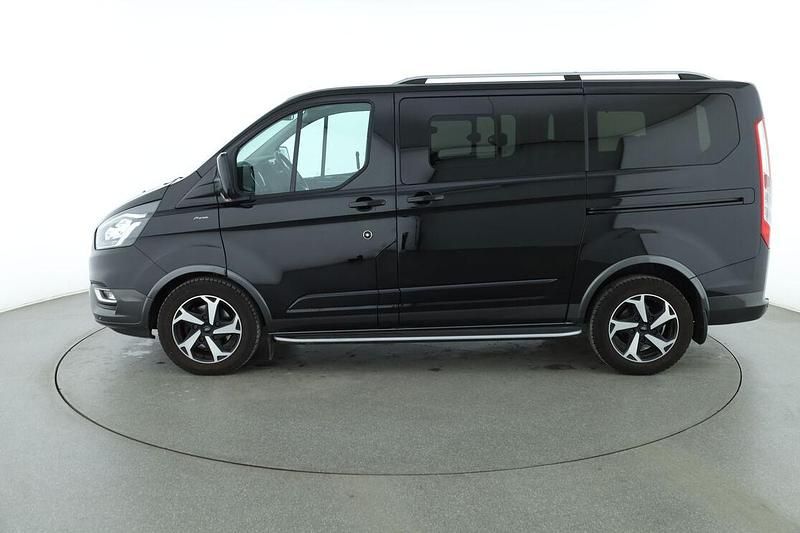 Gebraucht Ford Tourneo Active 185 PS (136 kW) 2022 Schwarz Van / Kleinbus