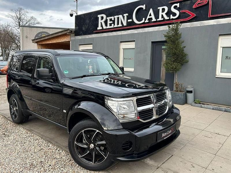 Gebraucht Dodge Nitro SE 177 PS (130 kW) 2008 Schwarz SUV