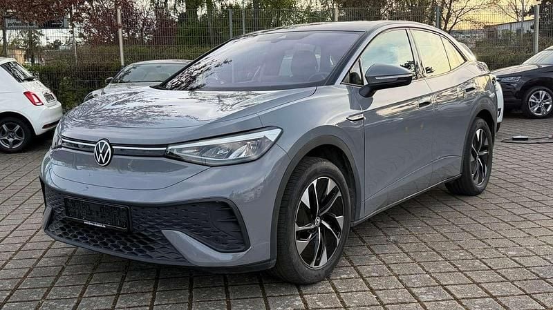 Gebraucht VW ID.5 Pro Performance 150 kW (204 PS) 2023 Mondsteingrau SUV