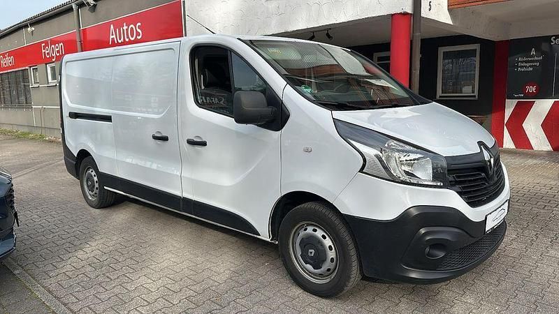Weiß Gebraucht 2017 Renault Trafic Van | 9.500 € (Superpreis) - Bild 1/4