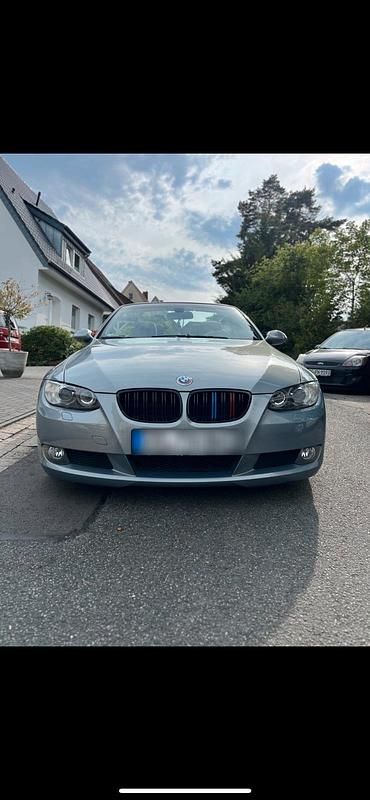 Andere farben Gebraucht 2007 BMW 320 Cabriolet Sport Line Cabrio | 9.999 € (Fairer Preis) - Bild 1/4