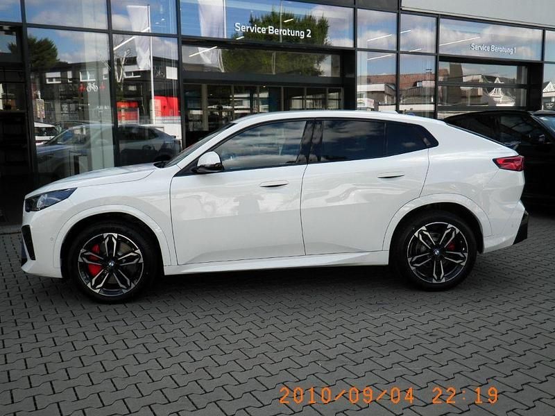 Gebraucht BMW X2 Performance 156 PS (114 kW) 2025 Weiß SUV