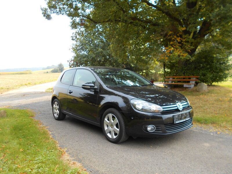 Schwarz Gebraucht 2010 VW Golf VI Comfortline Limousine | 4.400 € (Guter Preis) - Bild 1/4