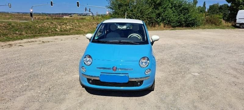 Blau Gebraucht 2015 Fiat 500 Lounge Kleinwagen | 9.200 € (Fairer Preis) - Bild 1/4