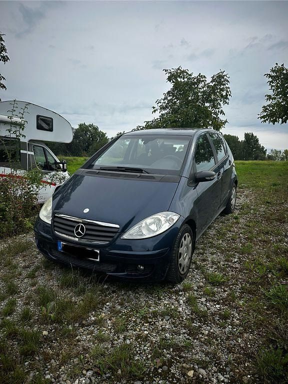 Blau Gebraucht 2005 Mercedes A170 Classic Van / Kleinbus | 2.200 € (Etwas zu teuer) - Bild 1/4
