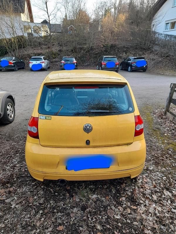 Gebraucht VW Fox 55 PS (40 kW) 2006 Gelb Kleinwagen