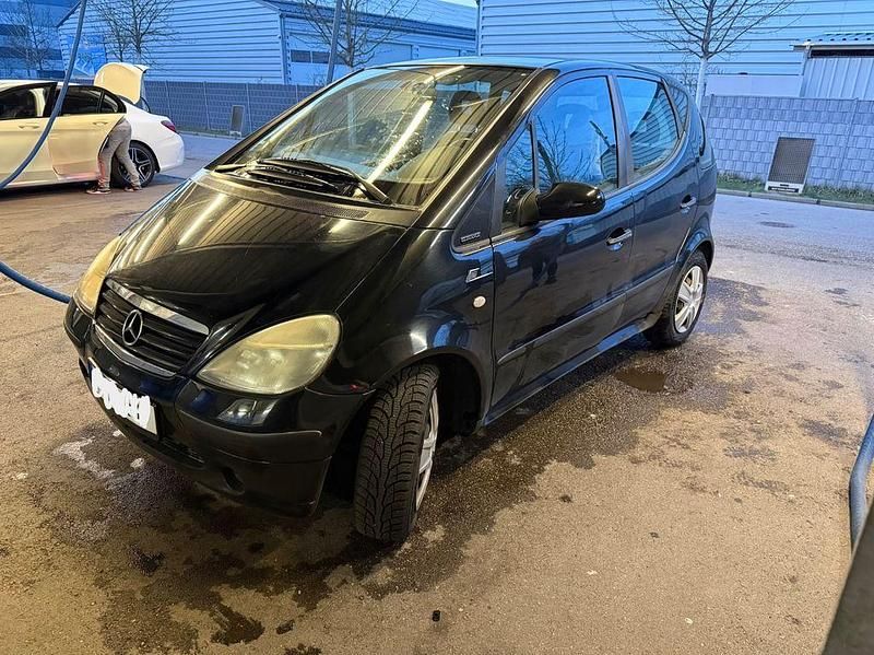 Gebraucht Mercedes A160 Elegance 102 PS (75 kW) 2000 Schwarz Limousine
