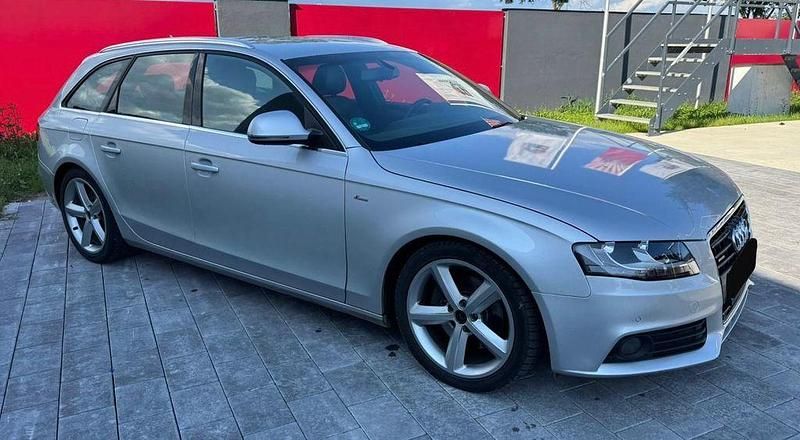 Silber Gebraucht 2009 Audi A4 S-Line Kombi | 3.900 € (Superpreis) - Bild 1/4