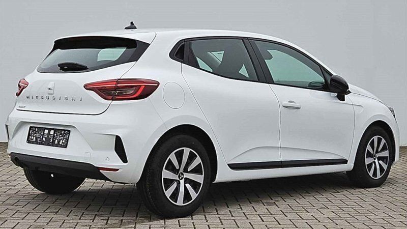 Gebraucht Mitsubishi Colt Plus 91 PS (66 kW) 2024 Weiss Limousine