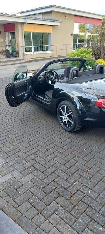 Gebraucht Mazda MX5 Center-Line 126 PS (92 kW) 2011 Schwarz Cabrio